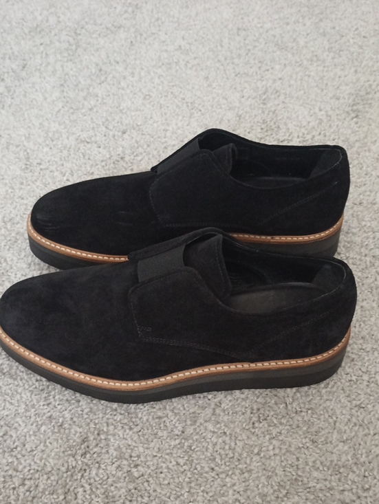 Vince Shoes - VINCE Black Suede Loafers Size 7